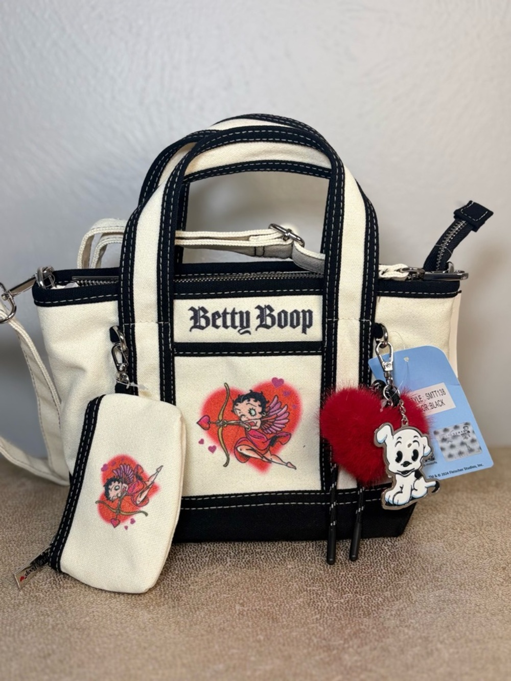 Betty Boop Cream, Black & Red mini Tote with Pom  and doggy charm - Picture 2 of 9